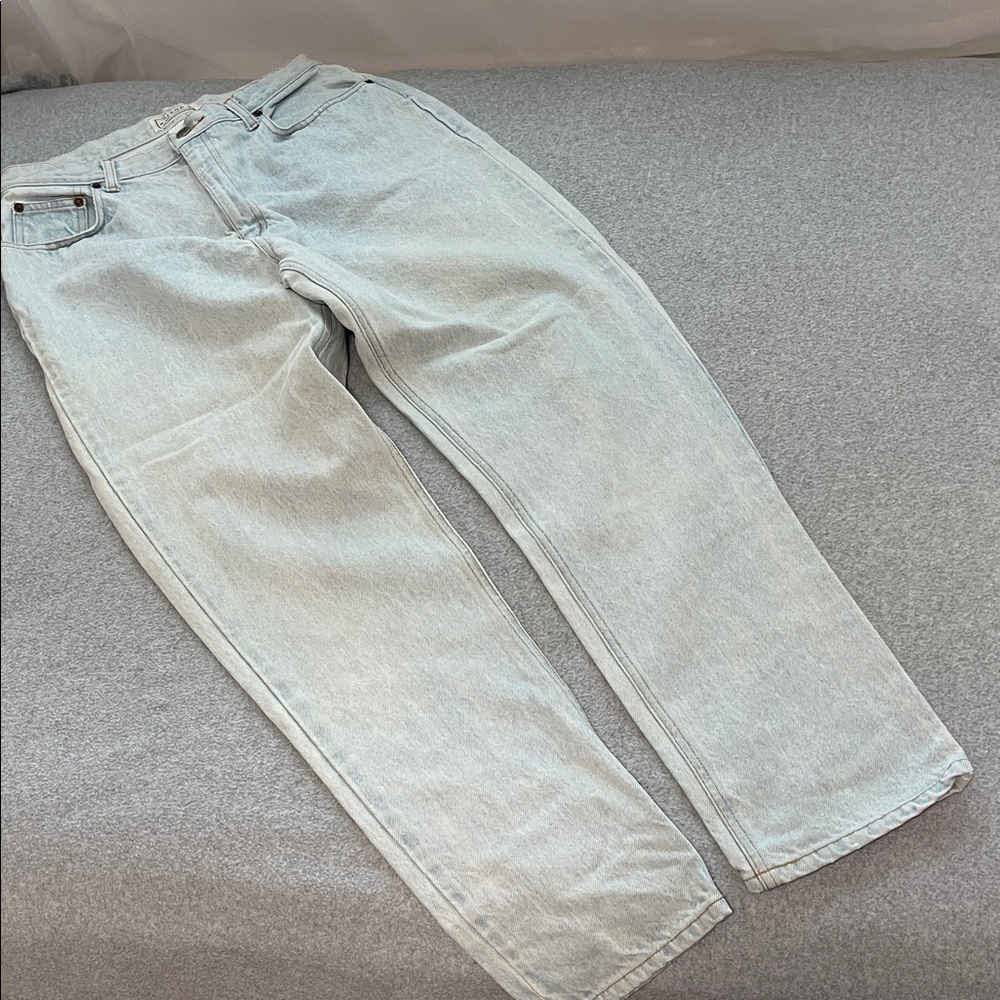 Vintage 90s Womens Light Wash Relaxed Jeans Size 12 Mom High Rise Tapered